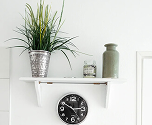 Decor shelf